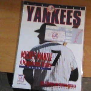 MICKEY MANTLE and NY YANKEE FANS!Very Special NY YANKEE PROGRAM